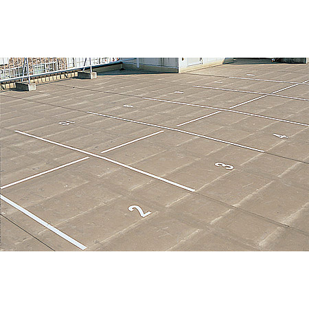 ■路面貼用テープ 使用例（色・幅はご確認下さい）