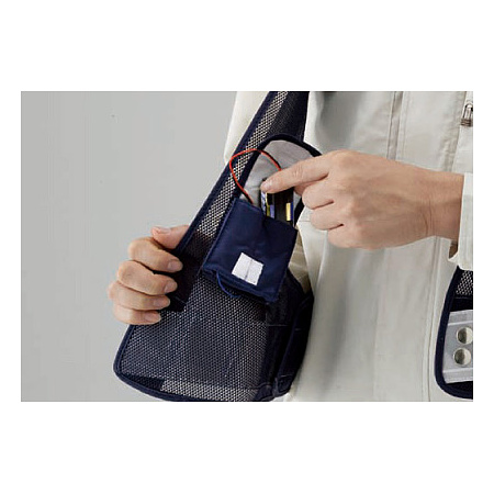 ■電池ボックス