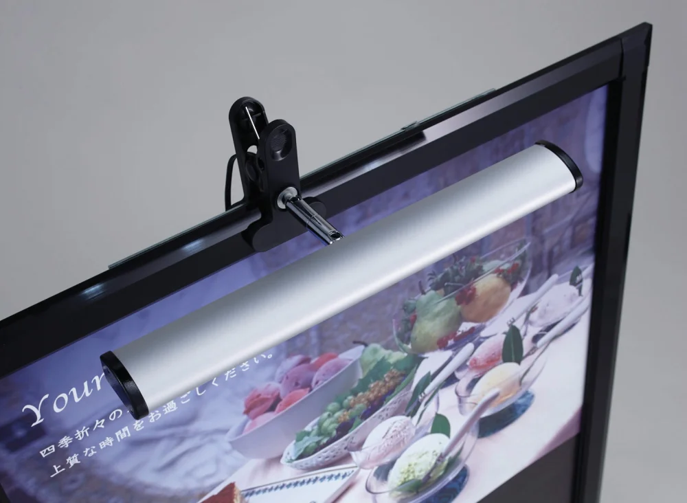 クリップ式パネル用LEDライト 屋外用 IP65 防塵防水設計 (G-LIGHT