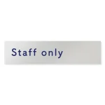 デザイナールームプレート　文字紺 Staff only アルミ板 W250×H60 (AL-2560-HB-IM1-0210)