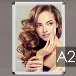 ※写真はB2パネルにセットした例です。