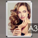※写真はB2パネルにセットした例です。