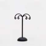 ピアスディスプレイ 4穴