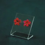 ピアススタンド