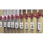 ■使用例(取付具は別売)/数字表示板 配管バルブ表示