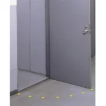 ■使用例/ドア開閉表示ステッカー 黄