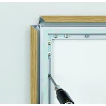 ■壁にビスで直付け