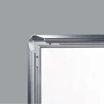 ■フレームは4辺開閉式です。