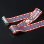 ■細かい模様や色彩も両面に美しく印刷でき、ベルトの出し入れもスムーズです。