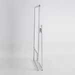 ■折りたたむとスリムに収納できます。