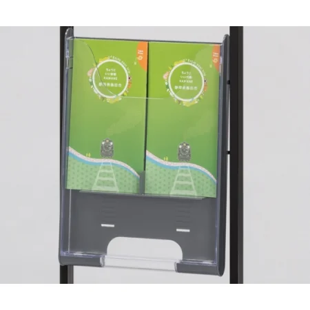 仕切板の位置を変えるだけでDM〜A4サイズまでの印刷物を収納できます。