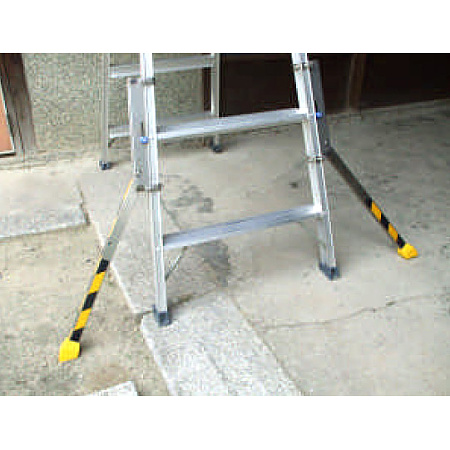 起伏箇所でセーフティライダーを使用したイメージ。