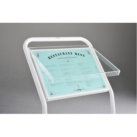 水の侵入を防ぐアクリルボード付き