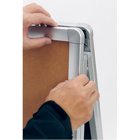 ■フレームの開き方