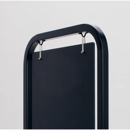 ■吊り下げ部写真（写真はアルミ複合板タイプ）