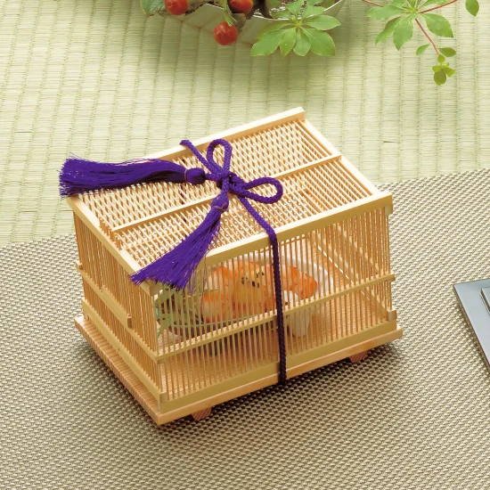 和食器の和心: 竹虫かご(木曽杉台付) (W23442) - 敷皿・盛皿