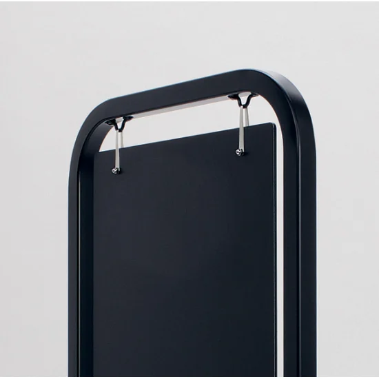 ■吊り下げ部写真（写真はアルミ複合板タイプ）