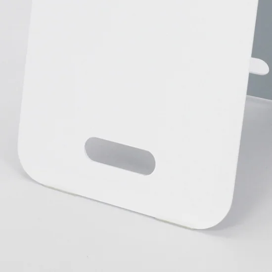 ■クッション樹脂付きで4点接地で安定します。