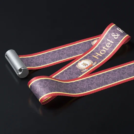 ■細かい模様や色彩も両面に美しく印刷でき、ベルトの出し入れもスムーズです。