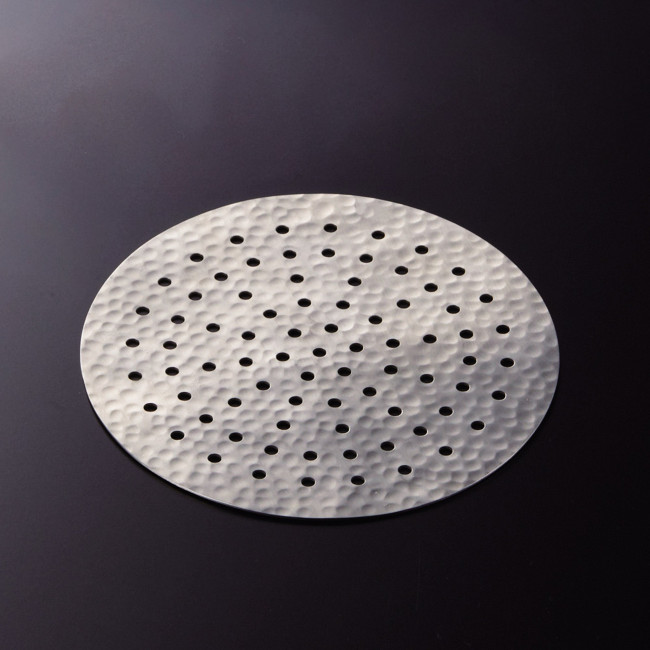 穴径：φ0.3cm