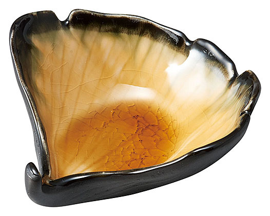 約8.8×9.2×H4.1㎝