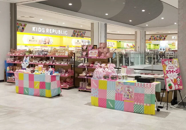 ベビー用品販売店舗のカラフルなテーブルクロスを製作しました!