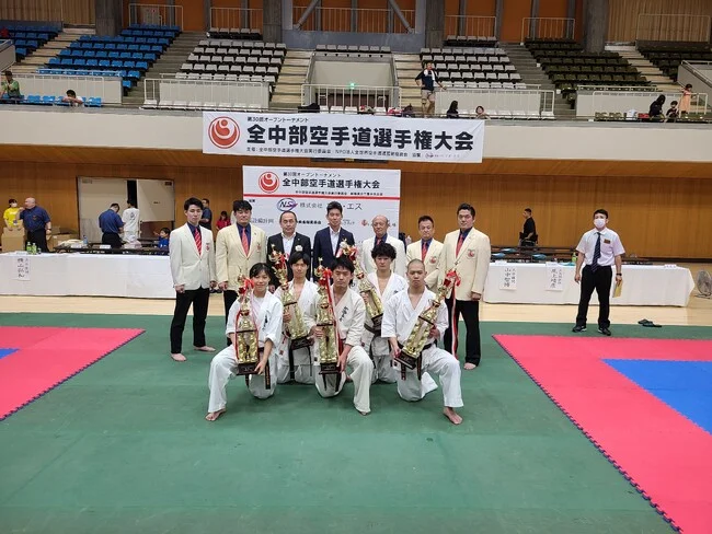 空手大会のインタビューボードに。バックパネルを製作いたしました。