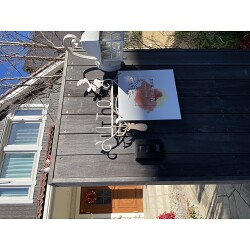 オシャレなネイルサイン様のプレート看板を製作いたしました。