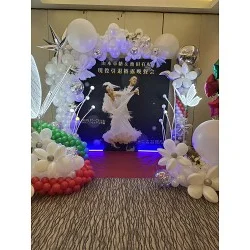 大きな写真でセレモニーを盛り上げる撮影スポット背景幕を製作いたしました。